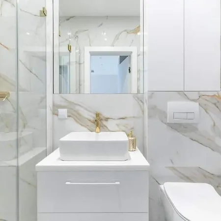 Urban Chic - Mennica - One Bedroom -citycenter&18 Apartment Warsaw