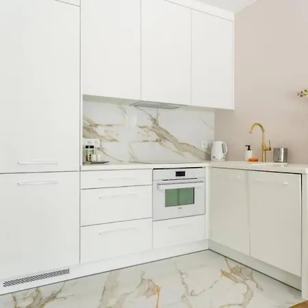Golden Apartments- Mennica Residence, 1-bedroom In Center #18 Apartmán Varšava