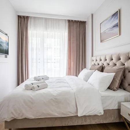 Apartamento Golden Apartments- Mennica Residence, 1-bedroom In Center #18
